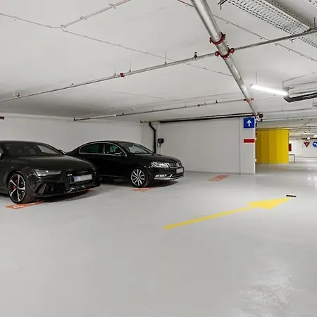 Business Panorama Loft 5star Location, Queen Beds *