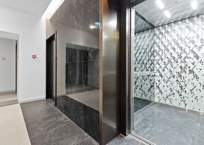 Apartment Business Panorama Loft 5star Location, Queen Beds *