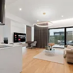 Apartment Business Panorama Loft 5star Location, Queen Beds Bukarest