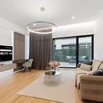 Apartment Business Panorama Loft 5star Location, Queen Beds Bukarest