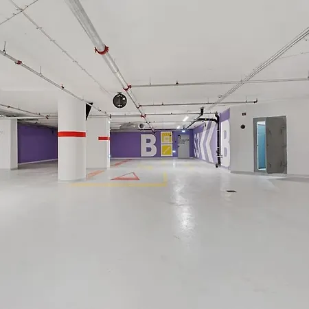 アパート Business Panorama Loft 5star Location, Queen Beds ブカレスト